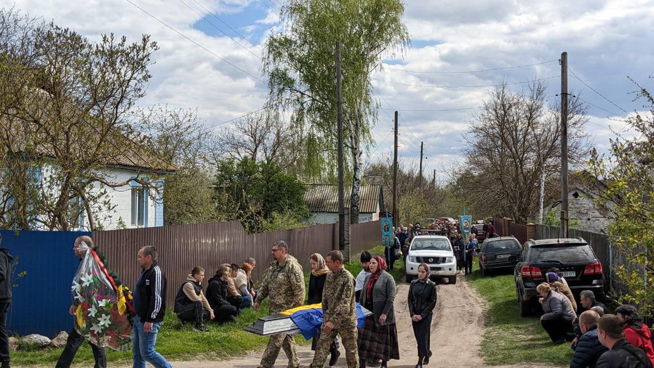 Боєць із громади на Чернігівщині загинув на Донеччині