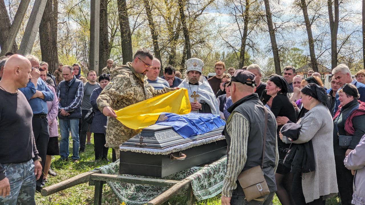 Боєць із громади на Чернігівщині загинув на Донеччині