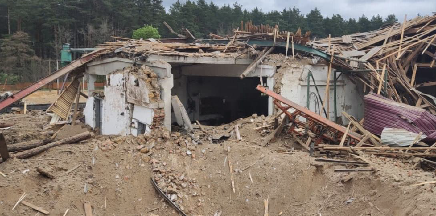 Країна-терорист тепер воює і з лісгоспами: бомбовий удар по Чернігівщині