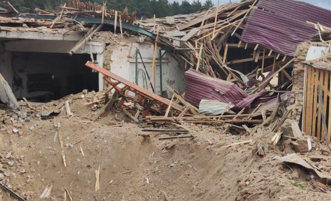 Країна-терорист тепер воює і з лісгоспами: бомбовий удар по Чернігівщині