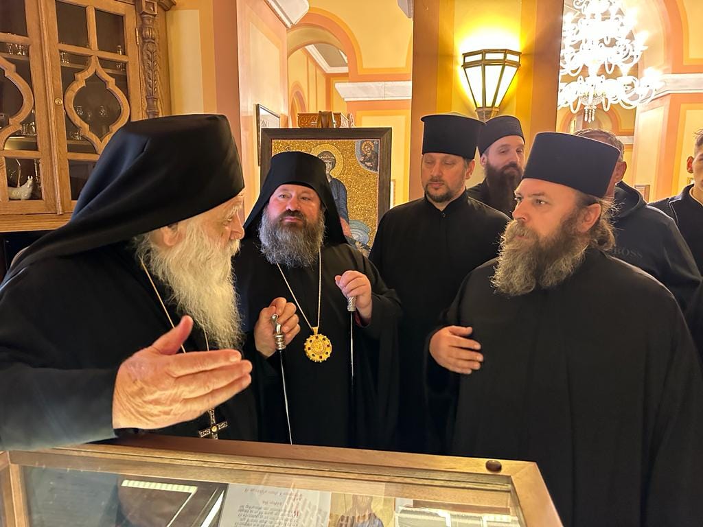 Єпископ Чернігівський і Ніжинський побував на Афоні, в монастирі де створили оригінал Томосу