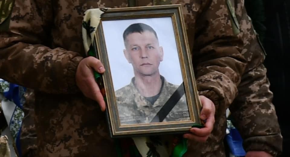 У Ніжині та Прилуках поховали загиблих бійців ЗСУ
