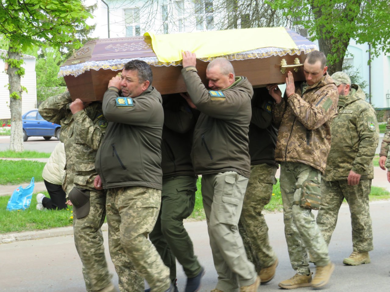 Загинув поблизу Вугледару: в Новгород-Сіверській громаді поховали бійця ЗСУ