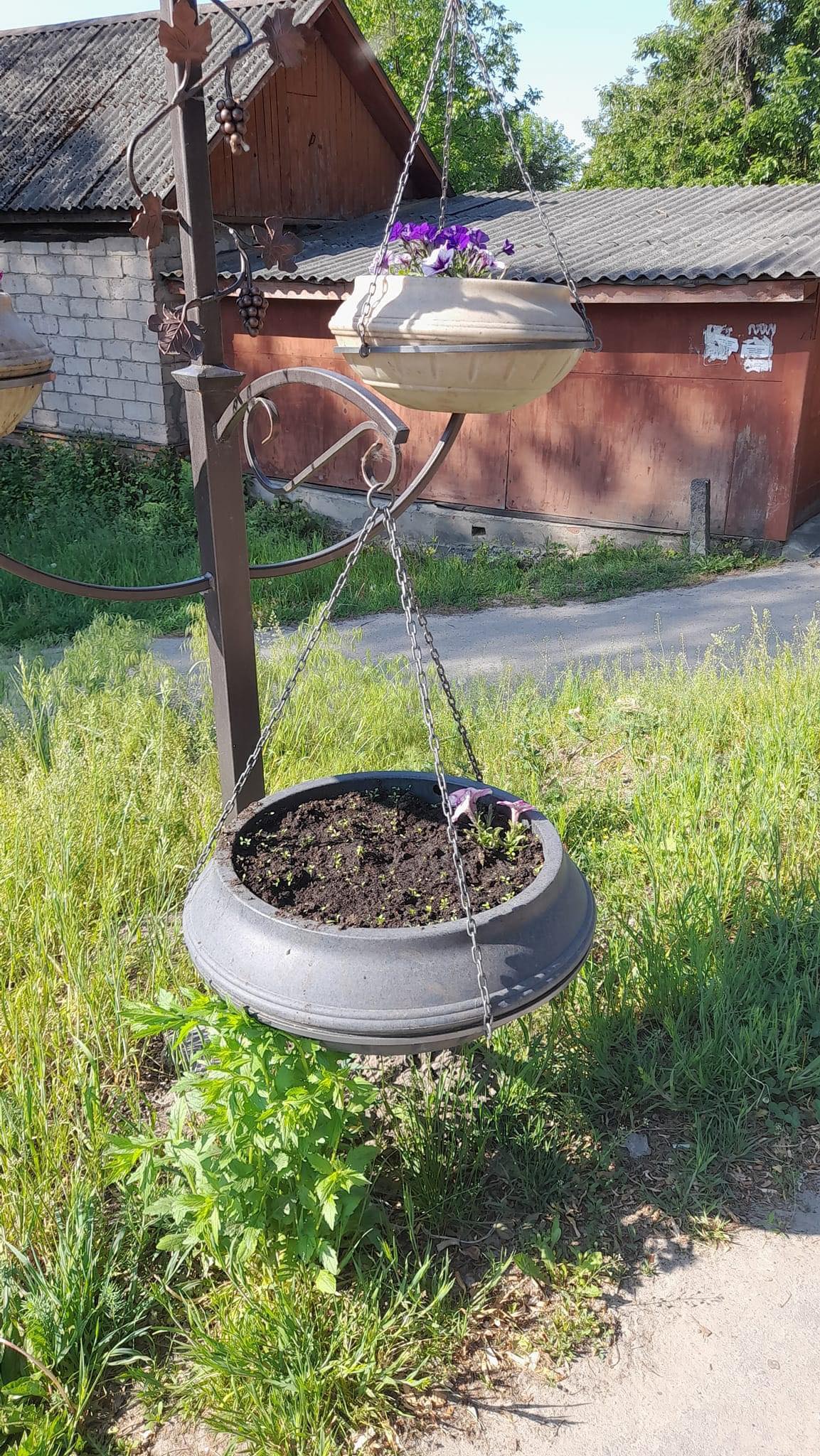 Новини громад: у прикордонній Городні займаються облаштуванням зон відпочинку та поєднують бібліотеку з батутом