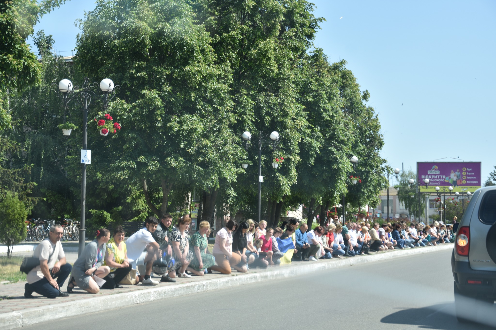 Двох загиблих на війні бійців поховали на Чернігівщині, одному - 19 років