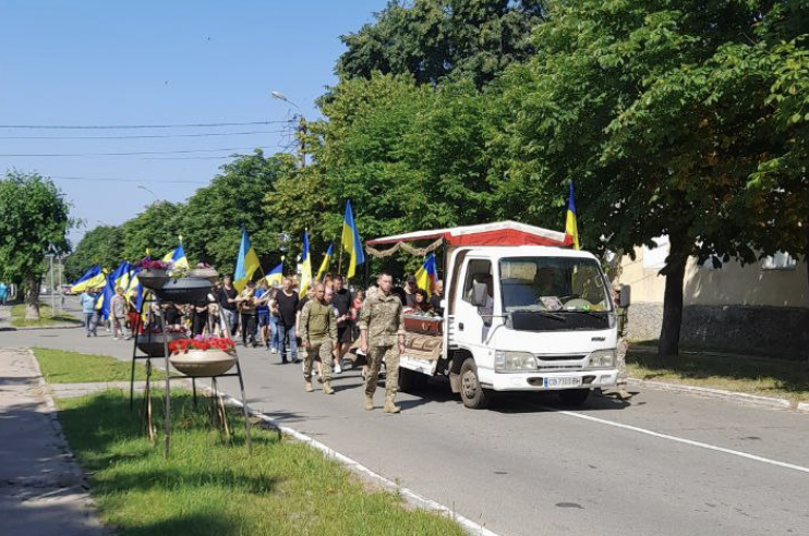 У Чернігові, Прилуках та Городні прощались із загиблими бійцями