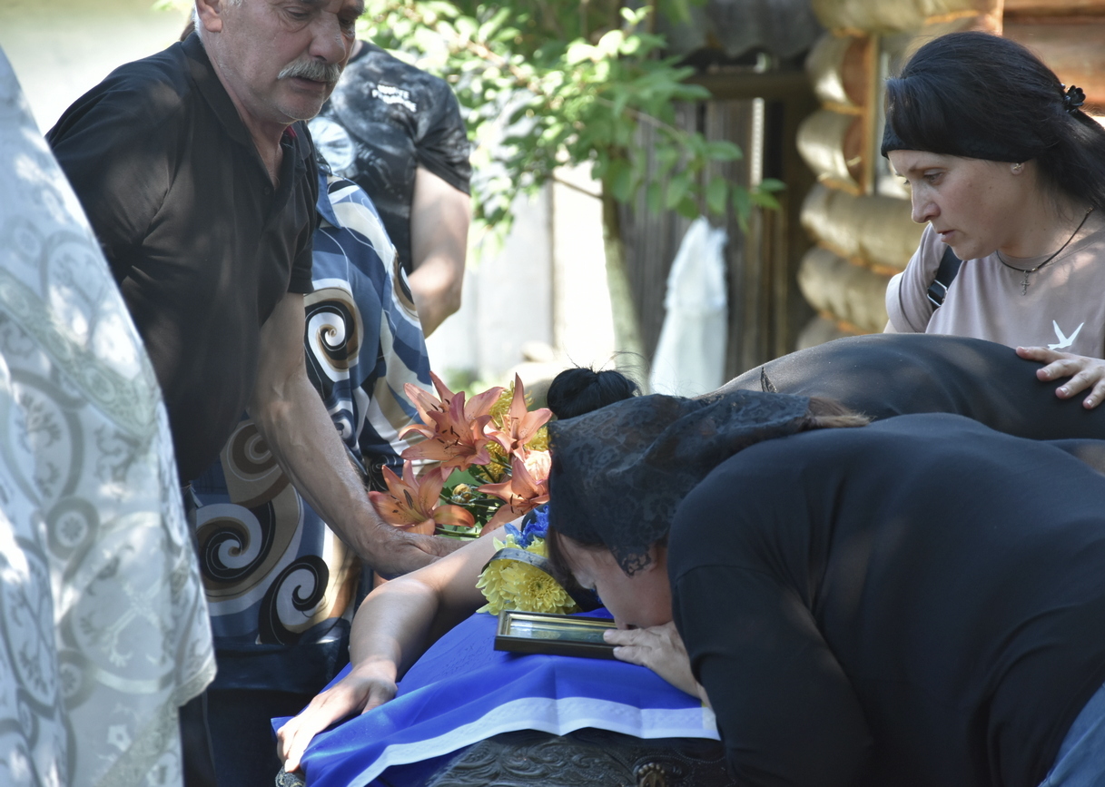 У громадах на Чернігівщині поховали чотирьох бійців - загинули в боях на Запоріжжі та Донеччині
