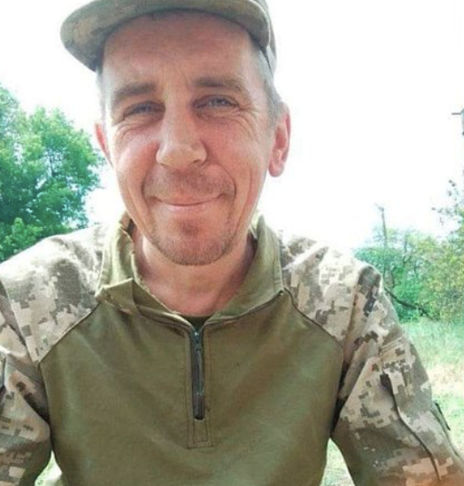 У громадах на Чернігівщині поховали чотирьох бійців - загинули в боях на Запоріжжі та Донеччині