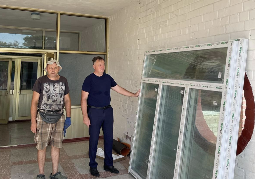 У Коропській громаді за 200 тис грн в навчальному закладі замінять вікна