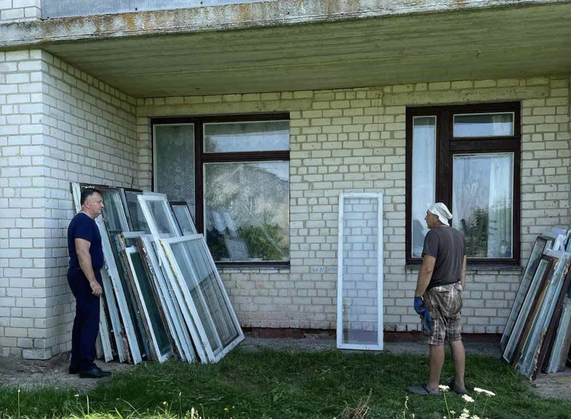 У Коропській громаді за 200 тис грн в навчальному закладі замінять вікна