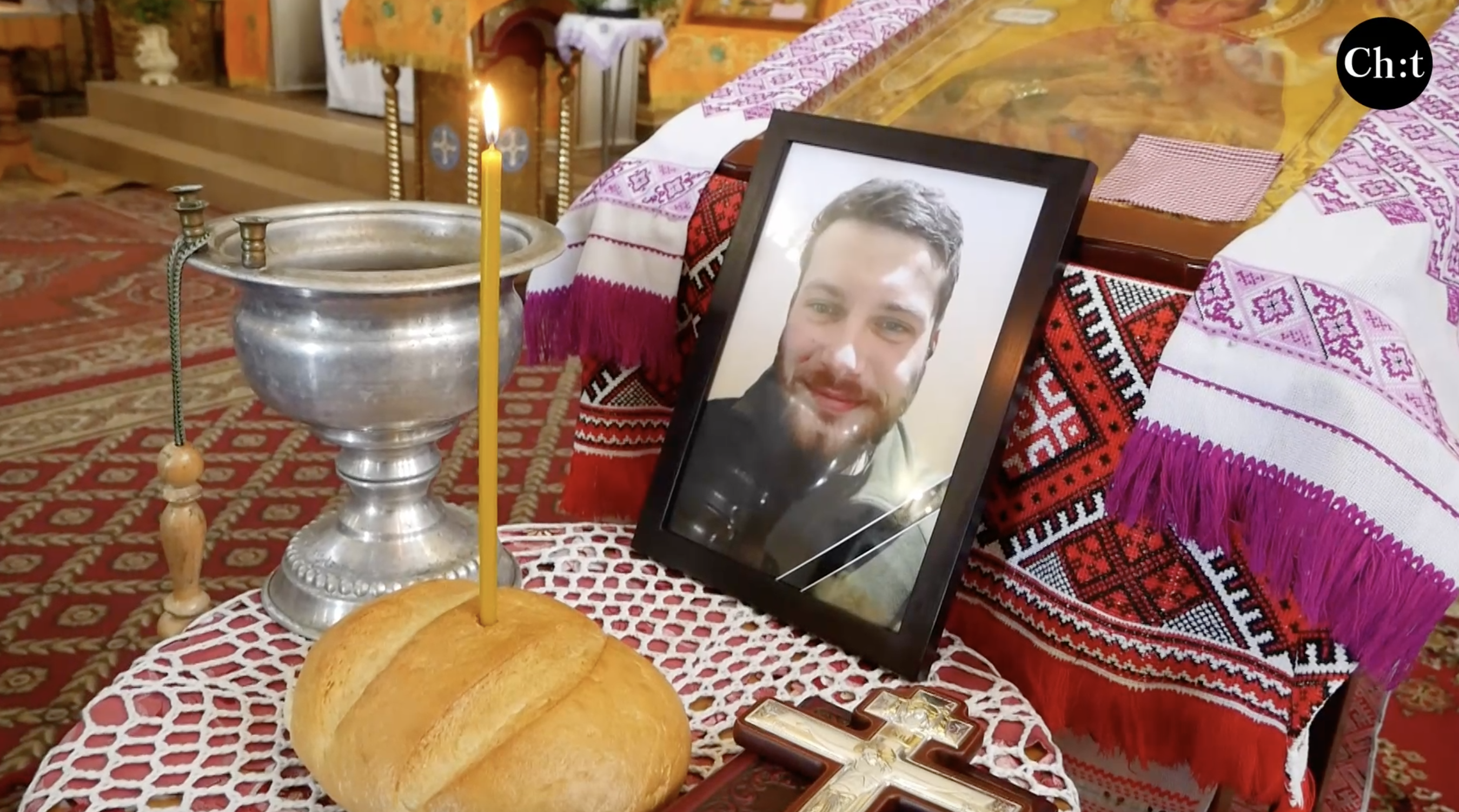 Все його життя було у фарбах: у Чернігові попрощалися із загиблим на війні художником