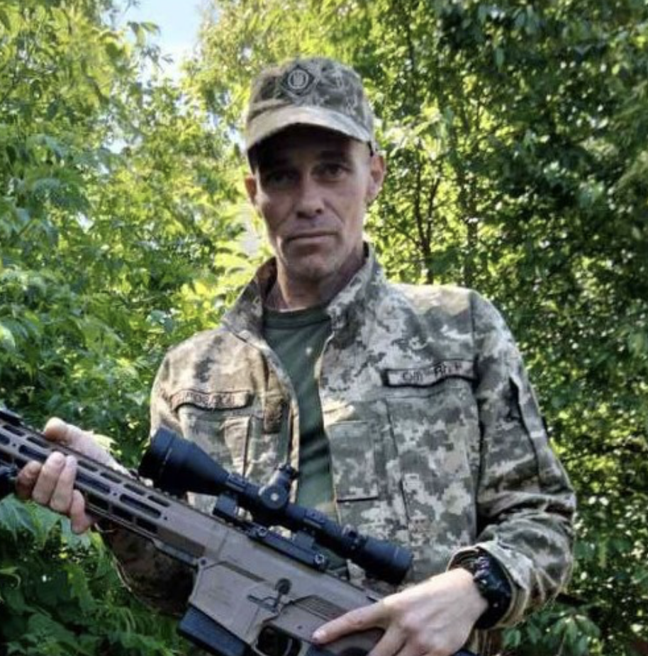 У громадах поховали бійців, які загинули у боях на Донеччині та Запоріжжі