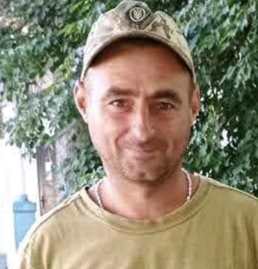 У громадах поховали бійців, які загинули у боях на Донеччині та Запоріжжі