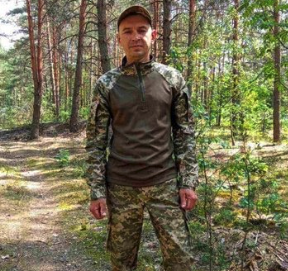 На Чернігівщині попрощалися з двома воїнами, які загинули в боях на Донеччині