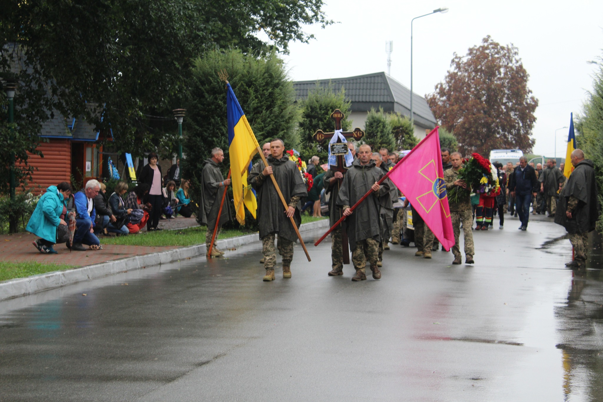На Чернігівщині провели в останню путь 5-х бійців ЗСУ