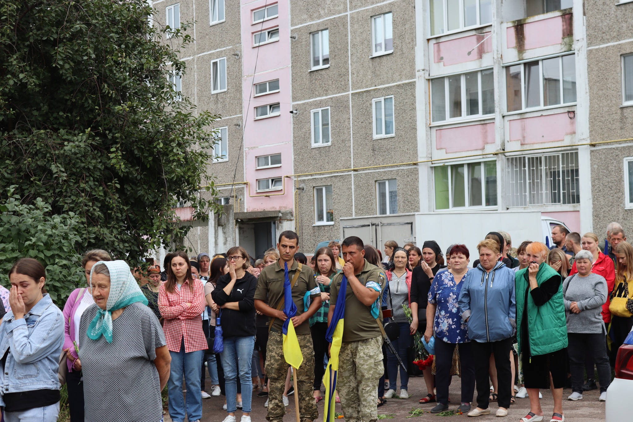 На Чернігівщині провели в останню путь 5-х бійців ЗСУ