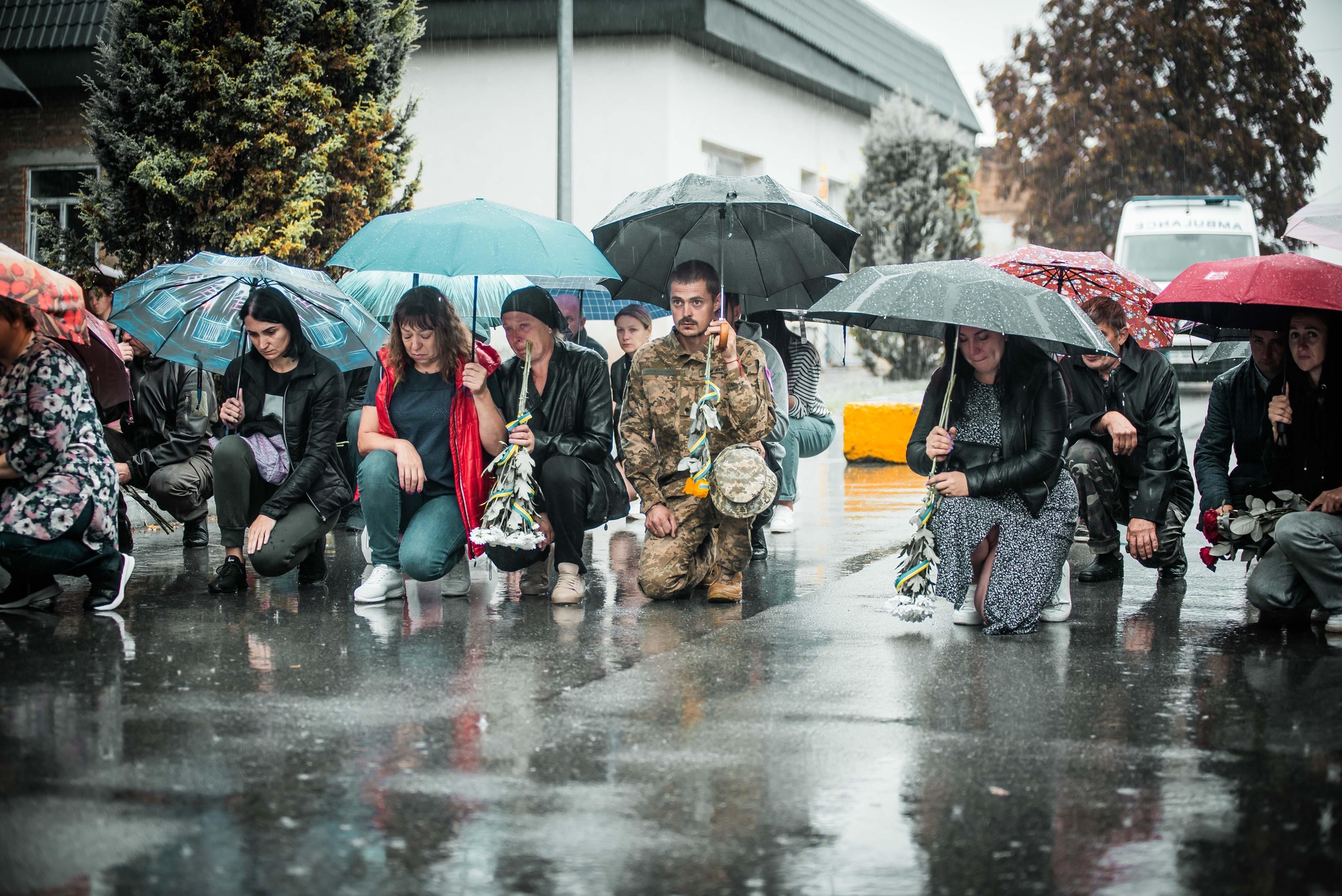На Чернігівщині провели в останню путь 5-х бійців ЗСУ