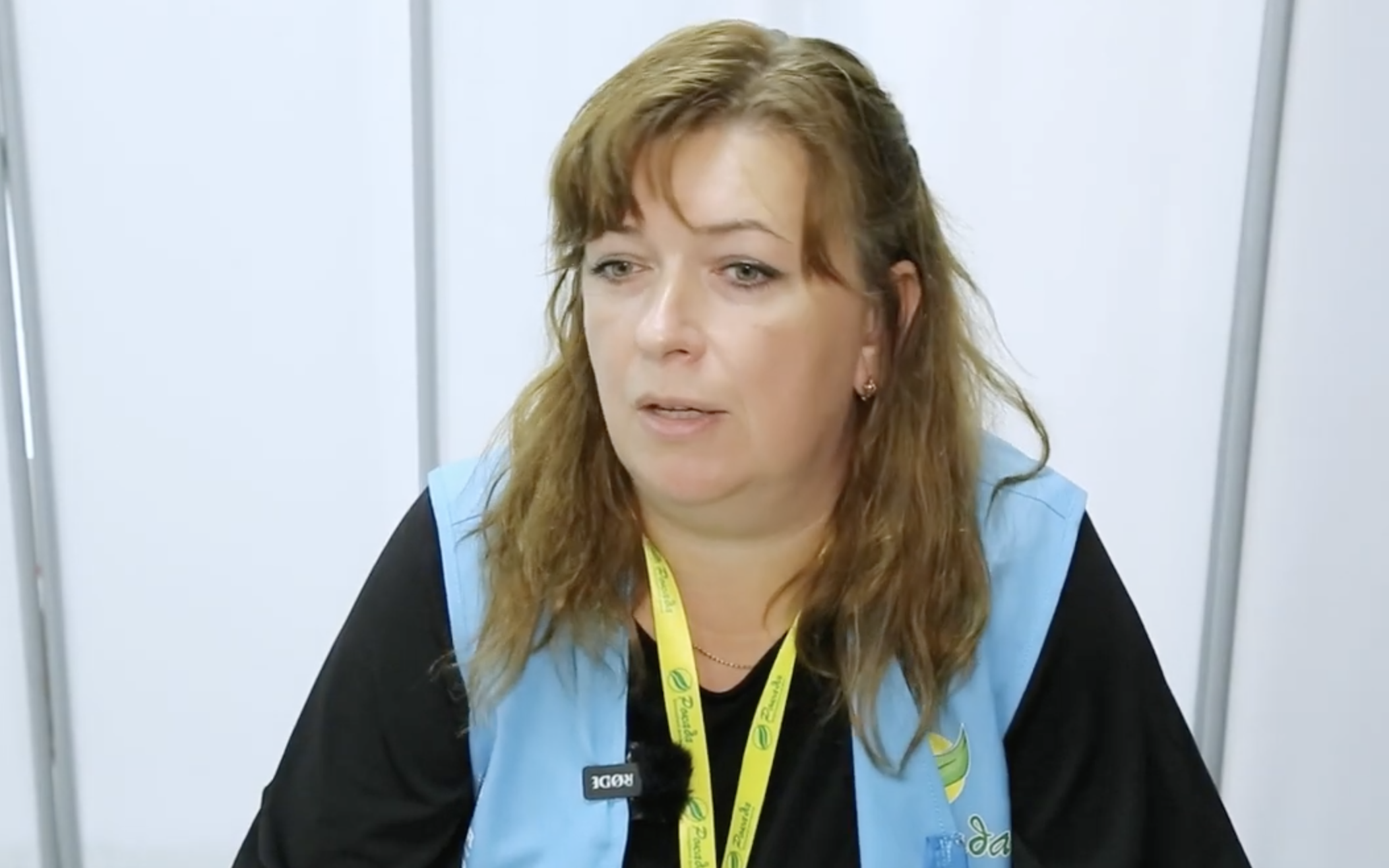 У Чернігові переселенці та постраждалі від російської агресіх можуть отримати новий теплий одяг