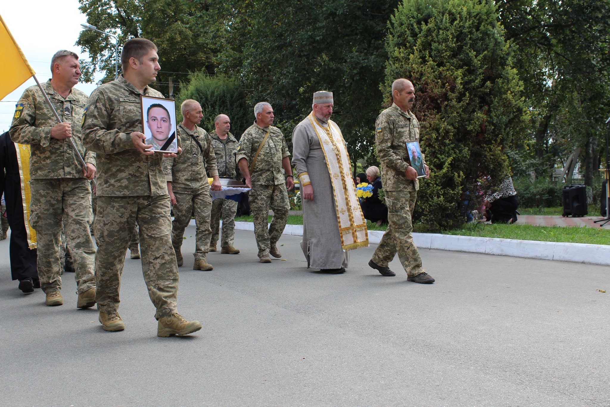 Загинули під час виконання бойових завдань на Донеччині та Запоріжжі: у громадах поховали 3х бійців