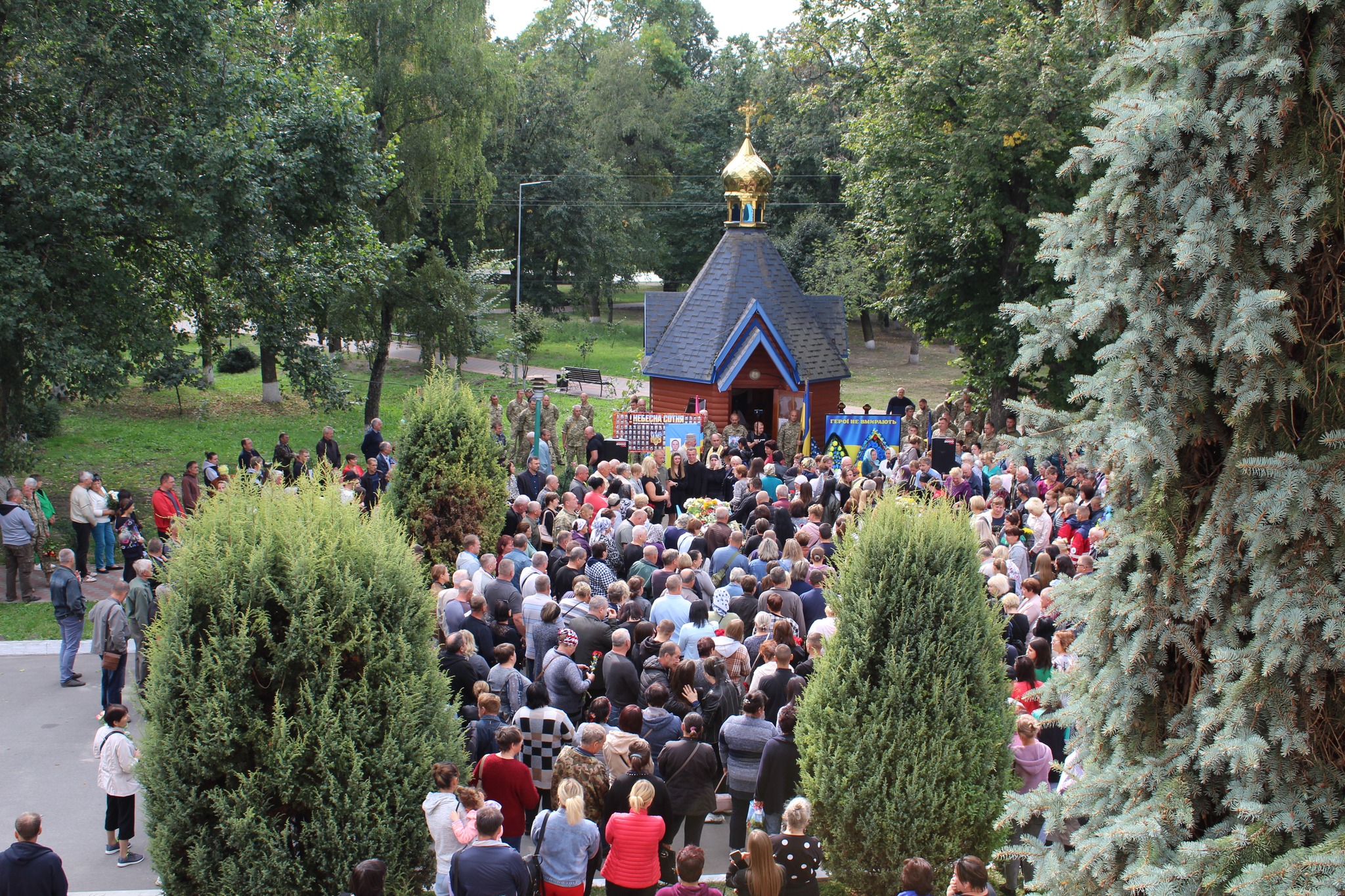 Загинули під час виконання бойових завдань на Донеччині та Запоріжжі: у громадах поховали 3х бійців