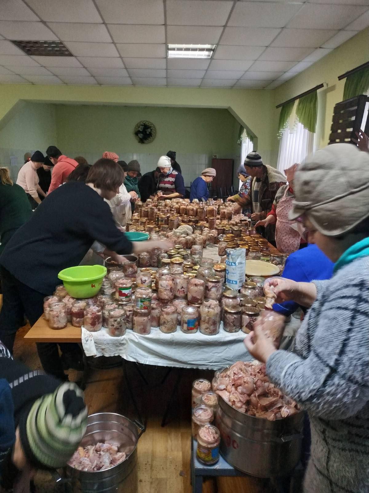 Працює волонтерський штаб у Сосниці