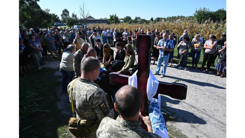Прощання із Миколою Кириченком у Ніжині