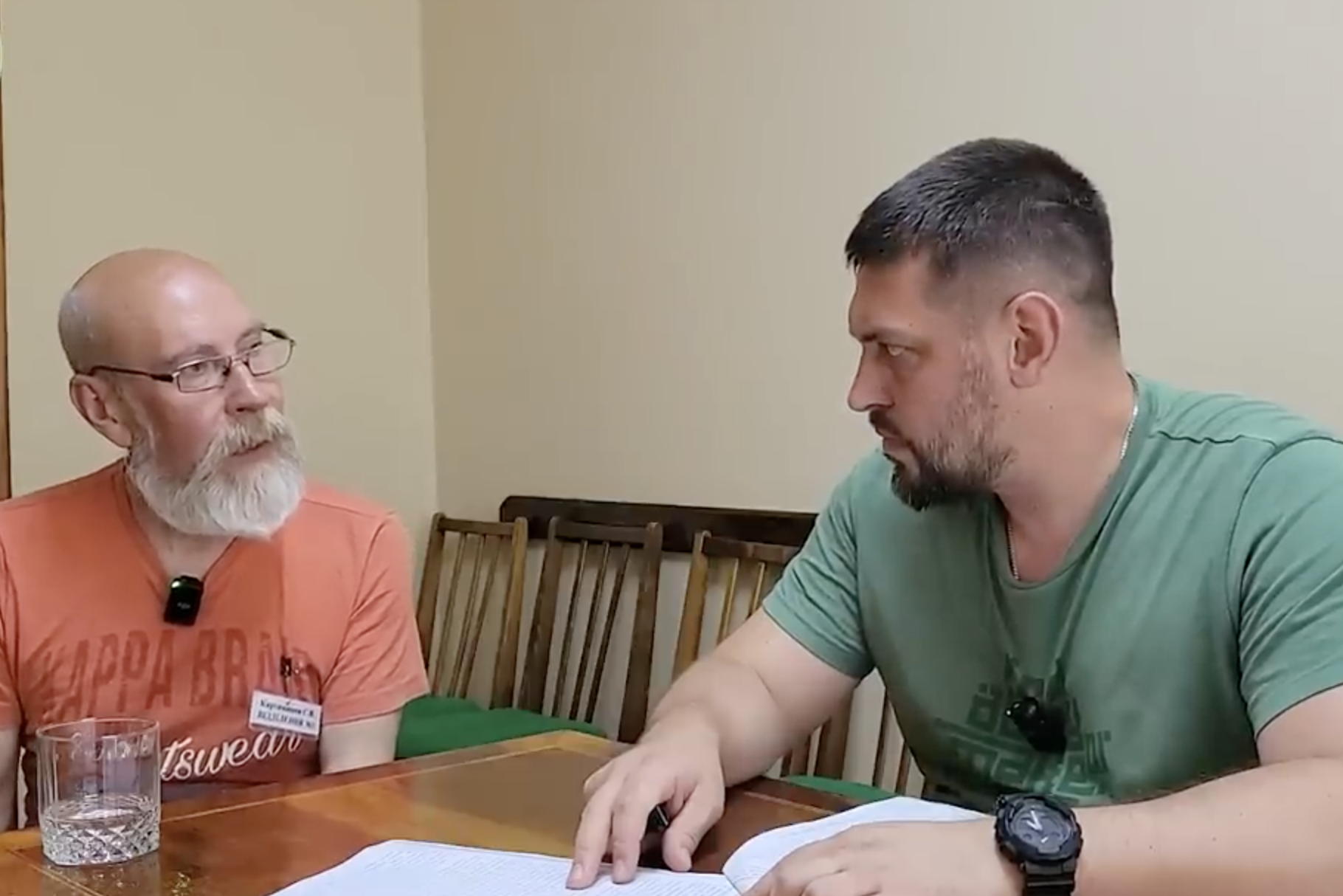Картамишев та Золкін під час інтервʼю