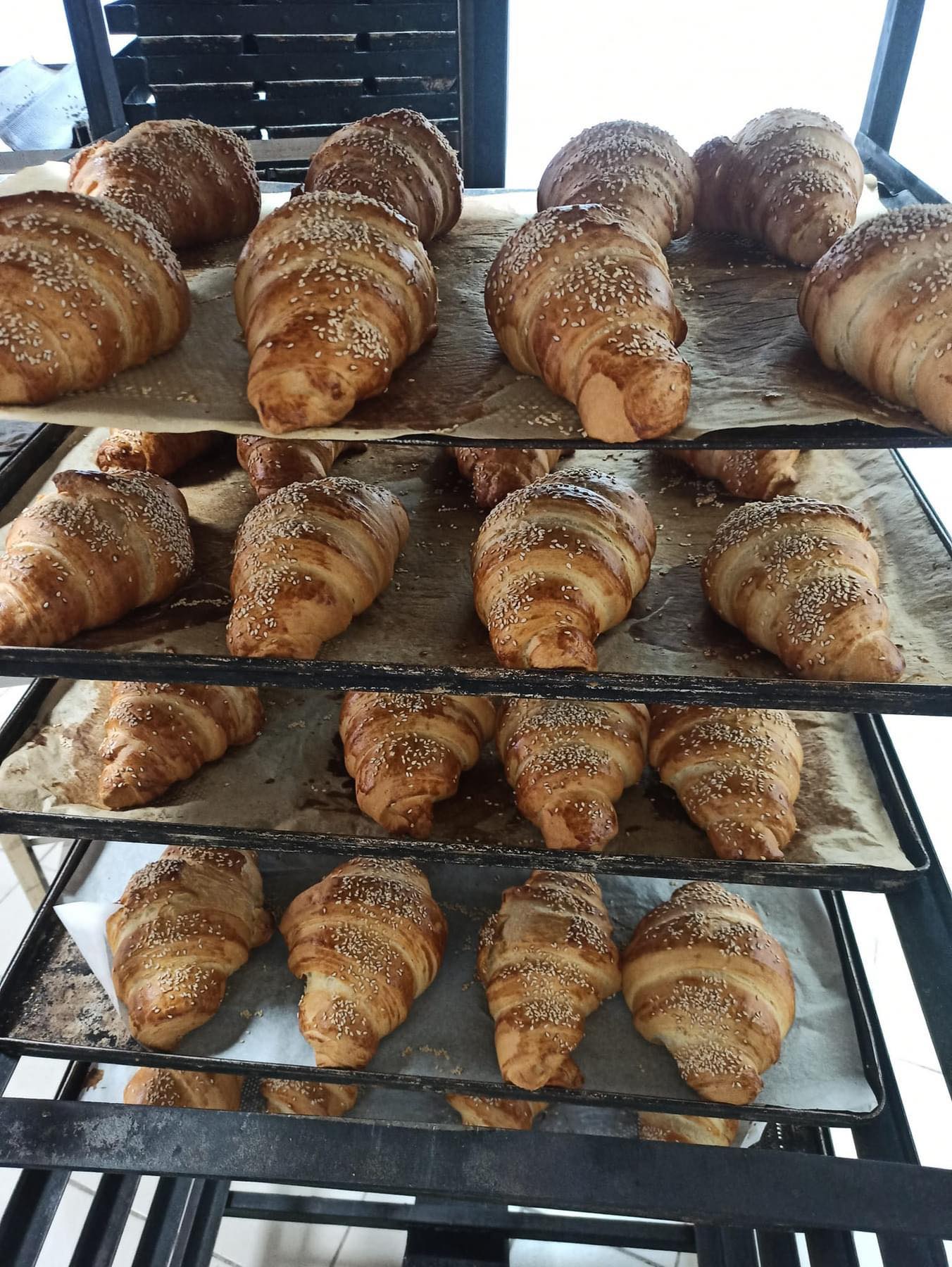 Пекарню в Мені вже встигли полюбити - за її смачні булочки