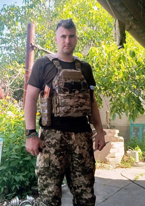 Cержант Сергій Бишкін 