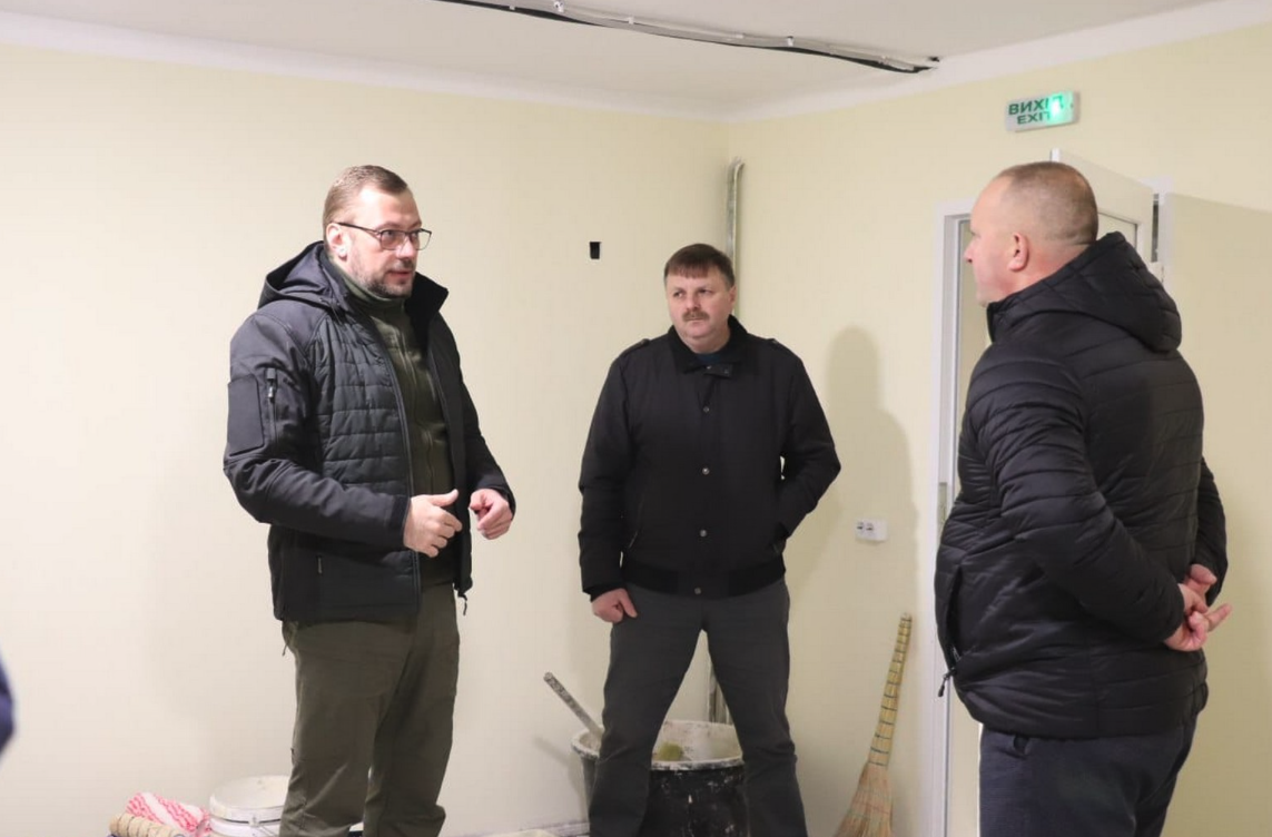 В укритті у Сираях, Козелецька громада