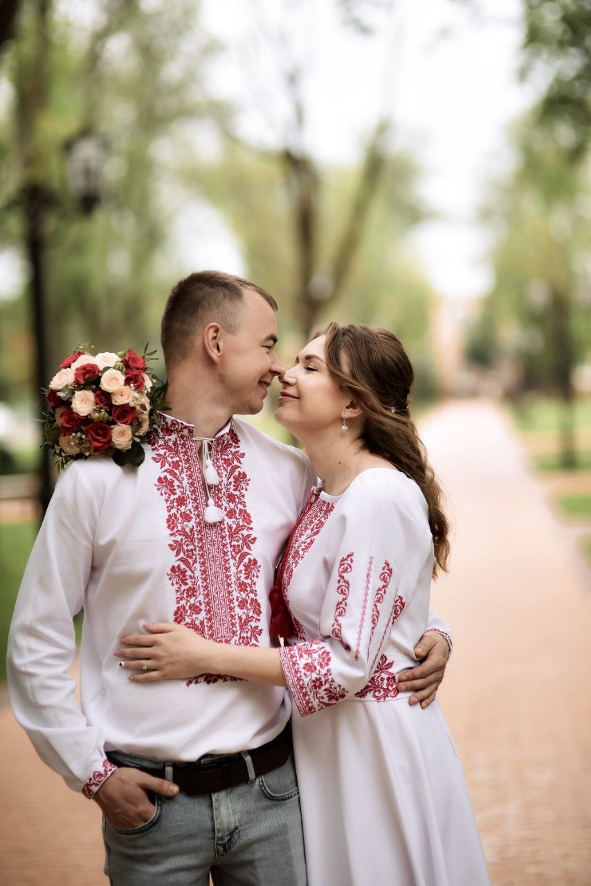 На Чернігівщині у 2023 року одружились майже 4 тисячі пар
