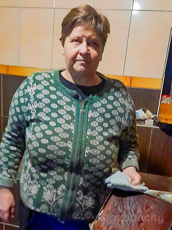 Марія Лукач понад 10 років повністю незряча