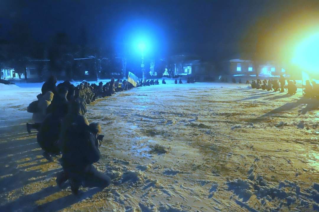 Загиблого на війні Олександра Хименка зустрічали у рідній громаді