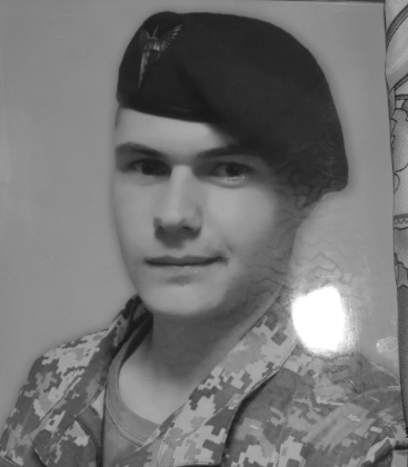 Старший солдат Денис Гриненко із Бахмача