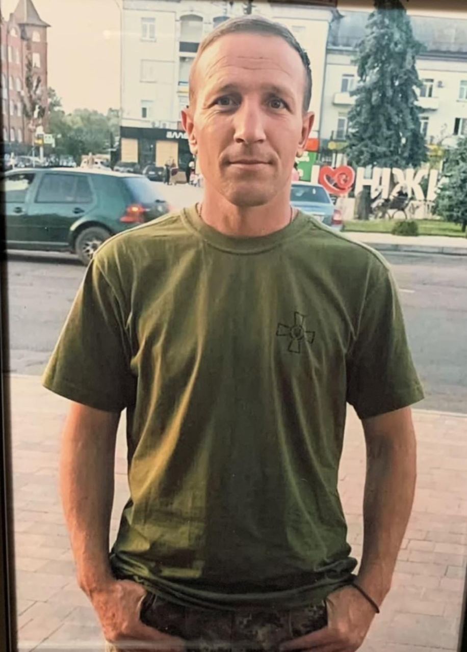 Солдат Анатолій Могила