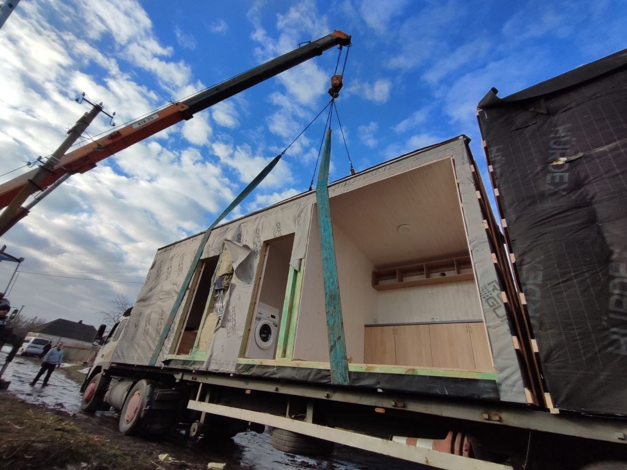 В Ічні звели модульний будинок для родини загиблого героя