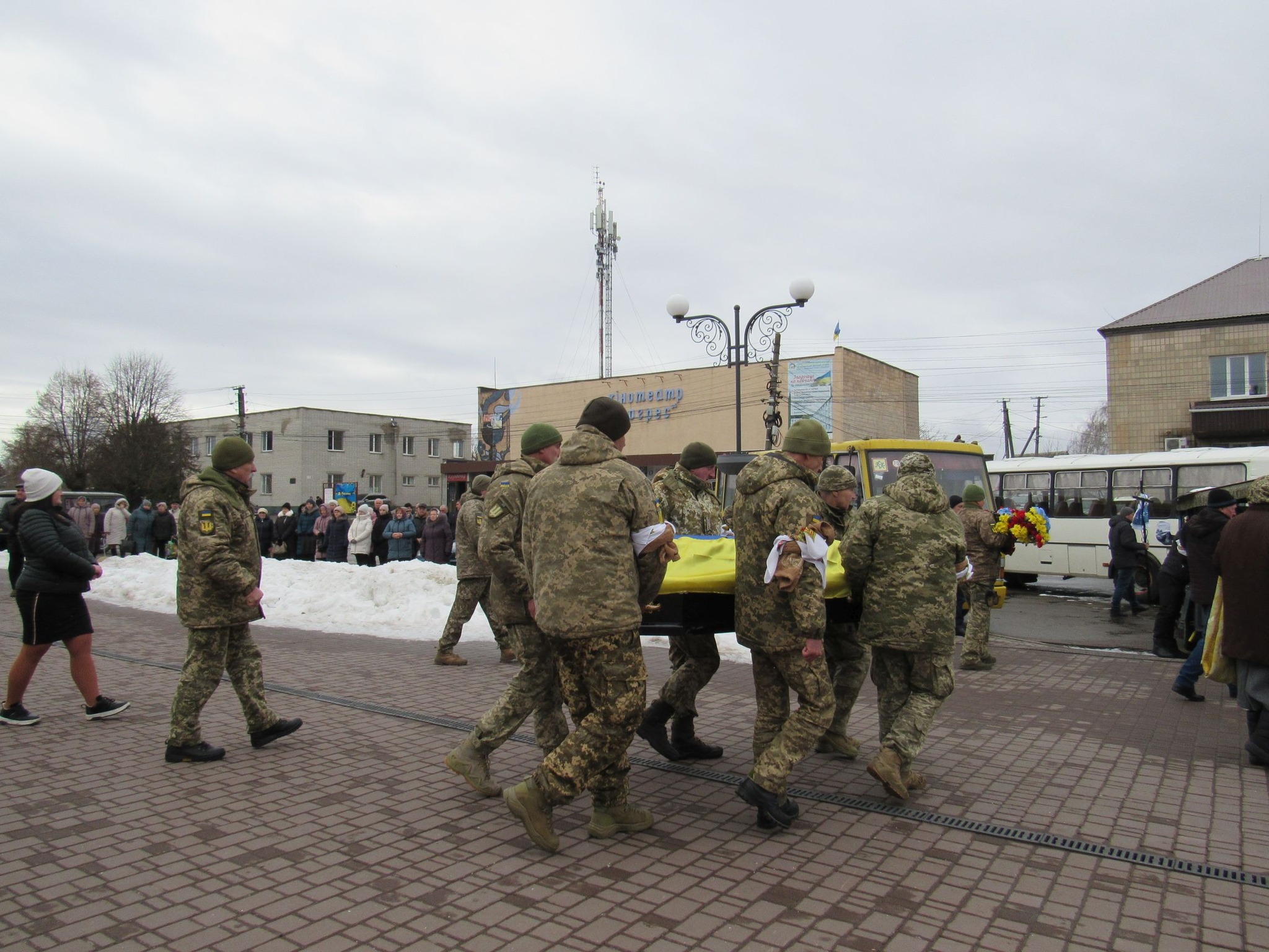 Прощання із солдатом Миколою Грицюком у Бобровиці