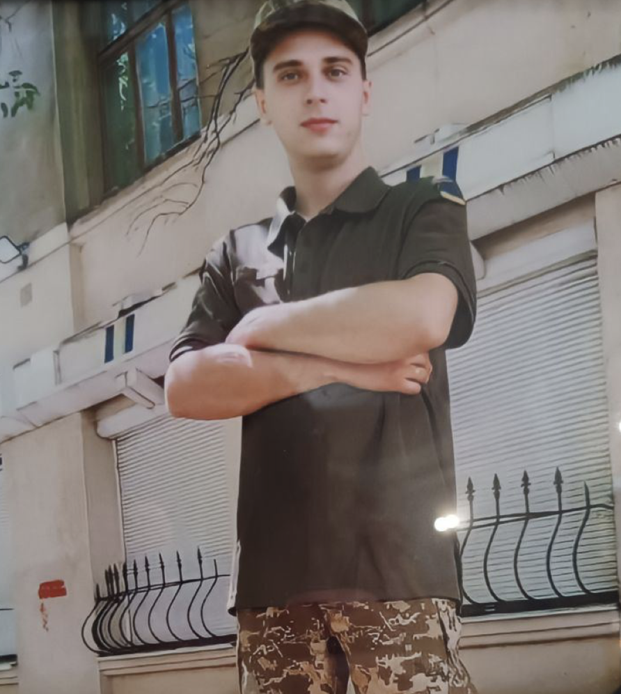 Солдат Дмитро Юсухно із Чернігова