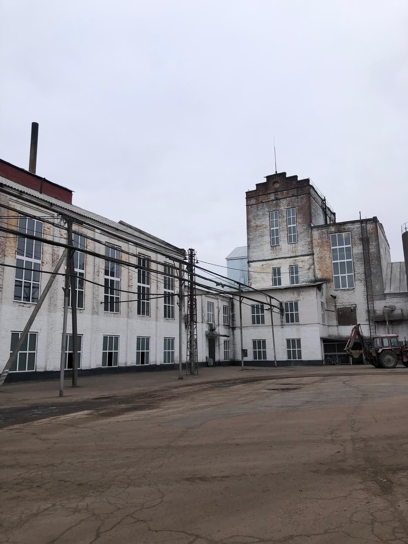 Спиртзавод у Холмах, який торік упіймали на виробництві фальсифікату, приватизують. Коли торги?