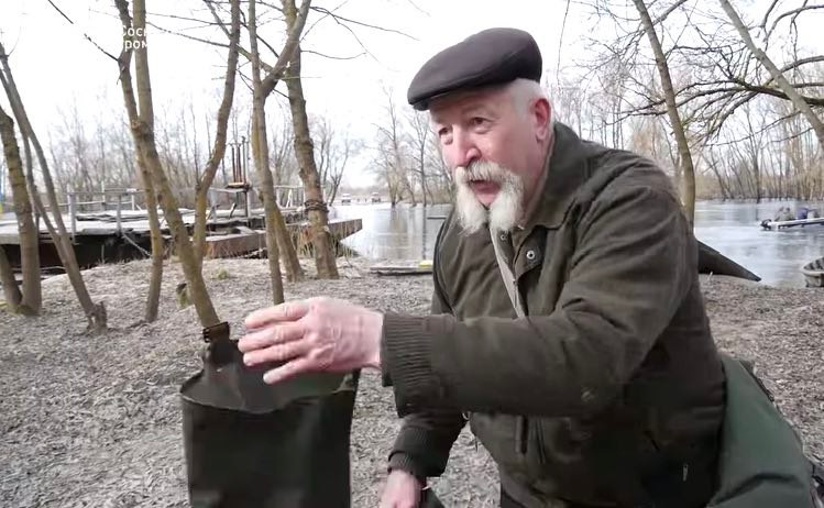 Борис Вікторович, житель села Синютин