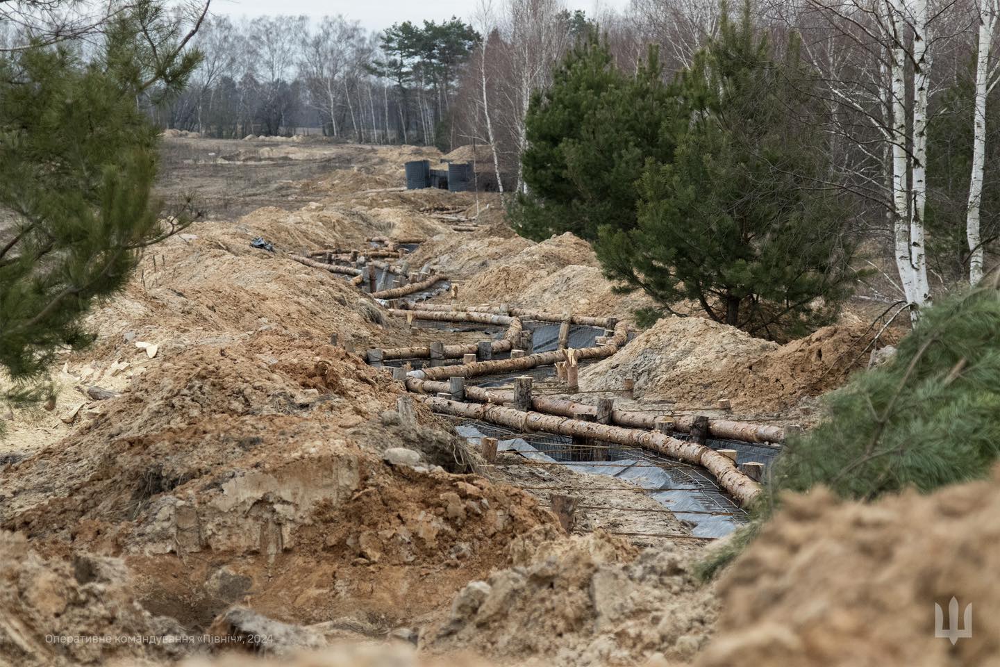 Будівництво фортифікацій на Чернігівщині. Березень 2024 року