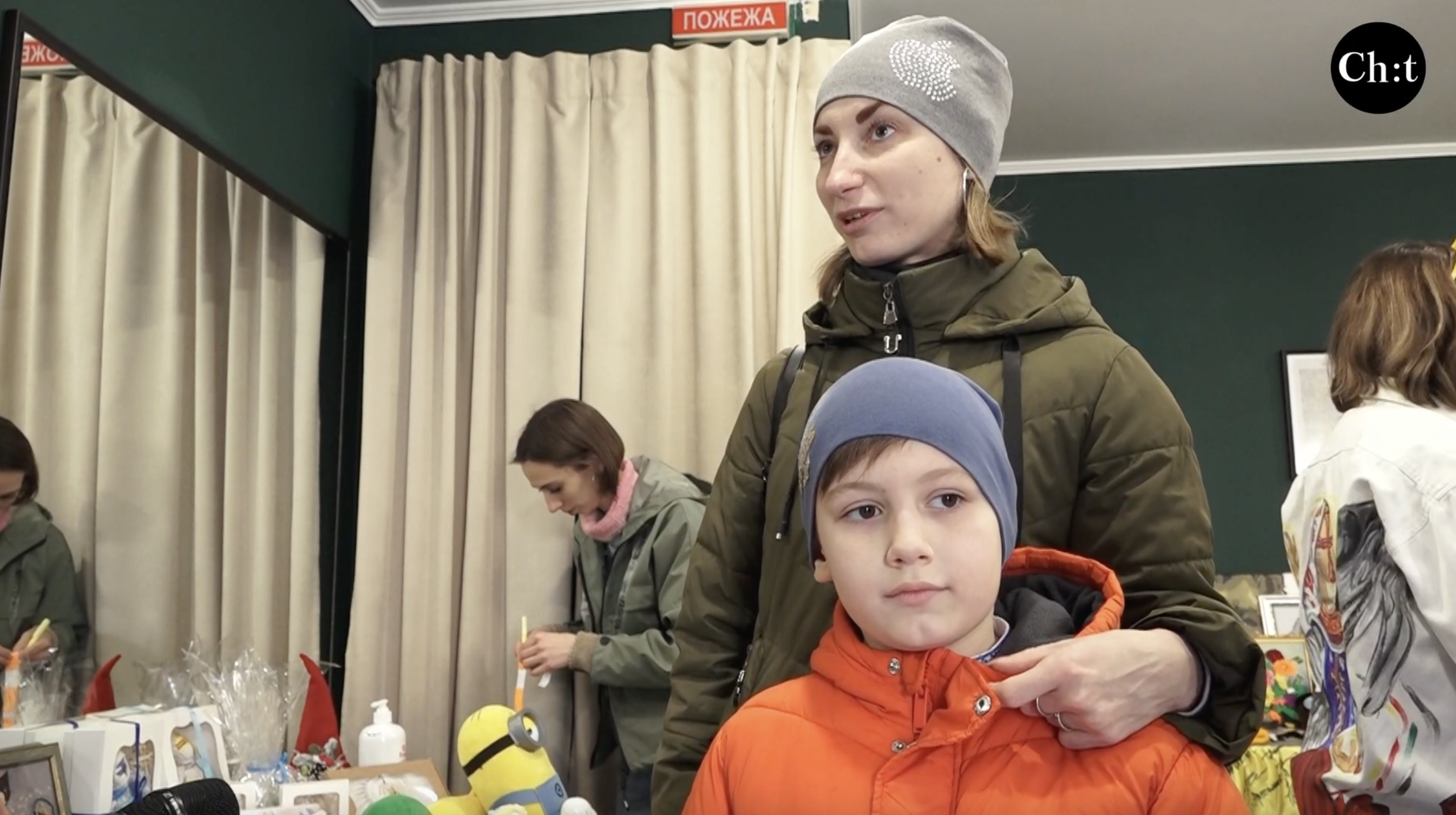 Марина та Євген, відвідувачі ярмарки