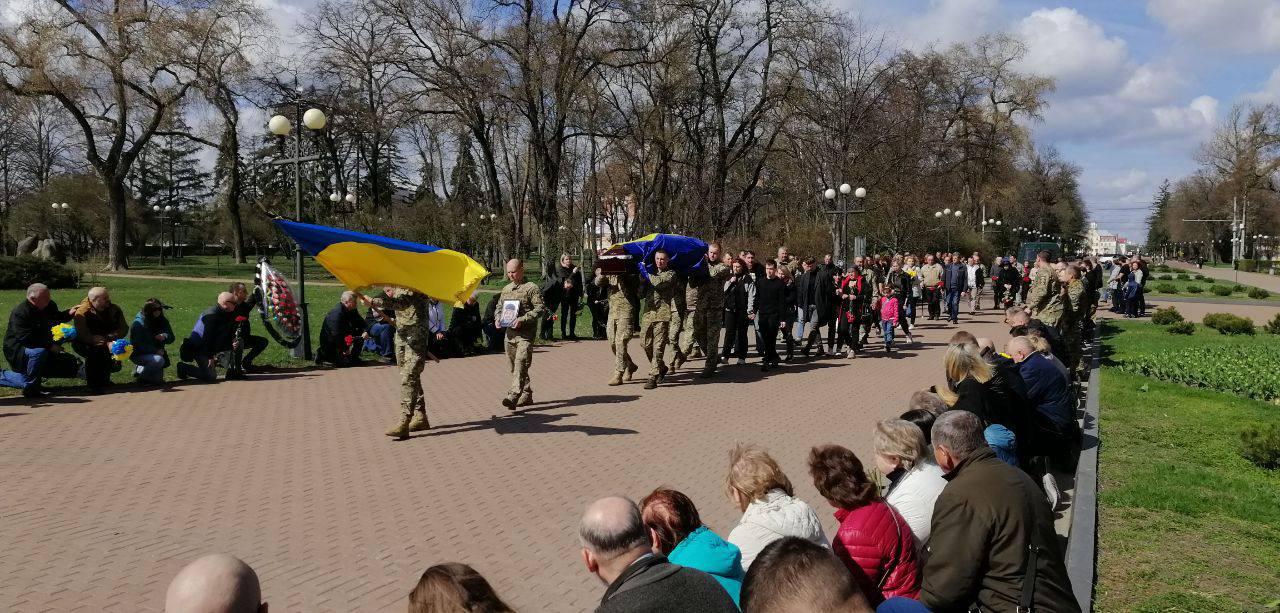 Прощання із Ігорем Дорошенко у Чернігові