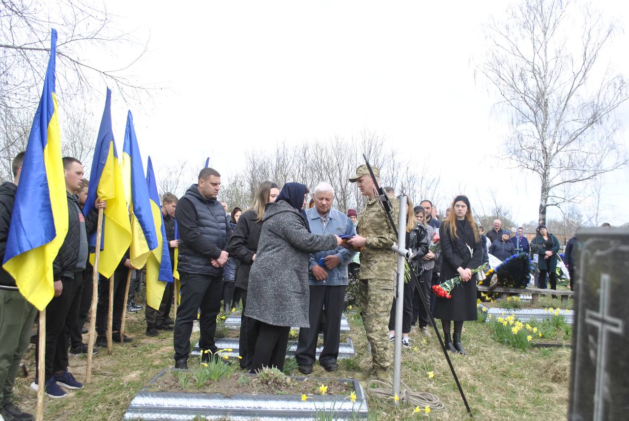 Прощання із Сергієм СКОПЕНКОМ у Сосницькій громаді