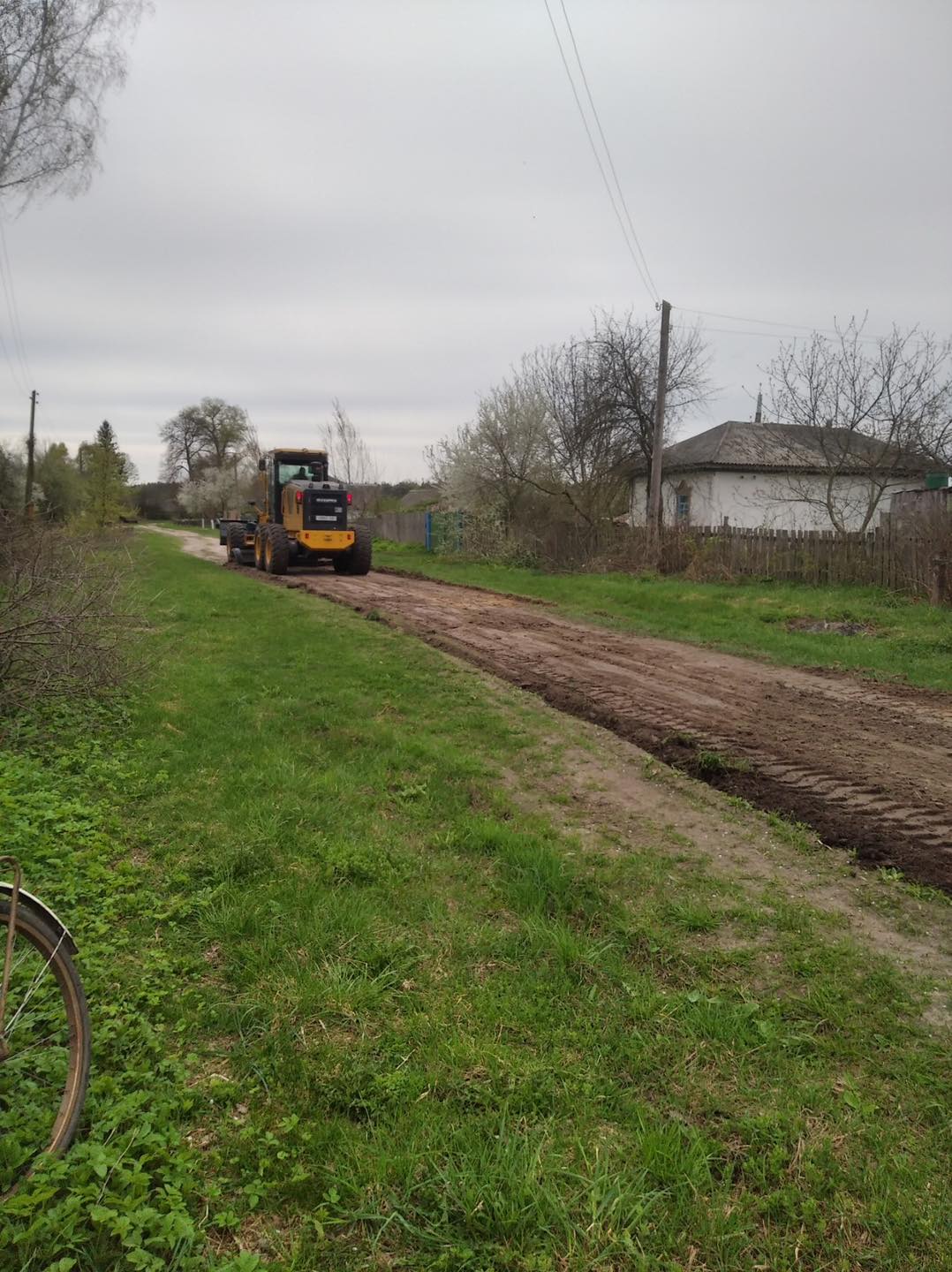 У прикордонній громаді Чернігівщини ремонтують дороги