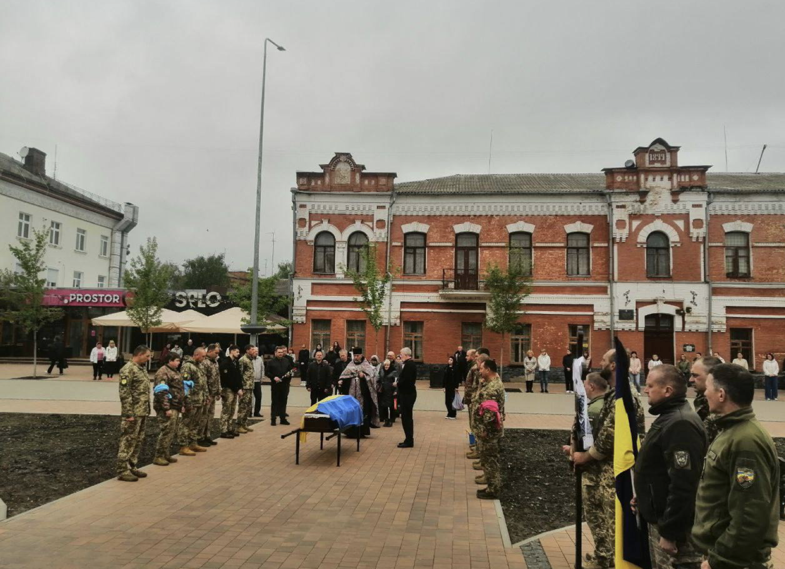 Прощання із Миколою ГОМОЛЯКО у Ніжині