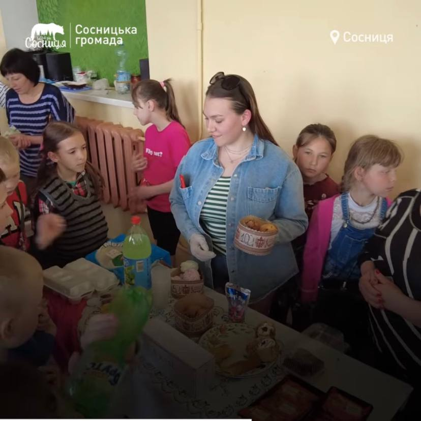 Гроші для ЗСУ збирали на ярмарку у навчально-реабілітаційному центрі Чернігівщини 