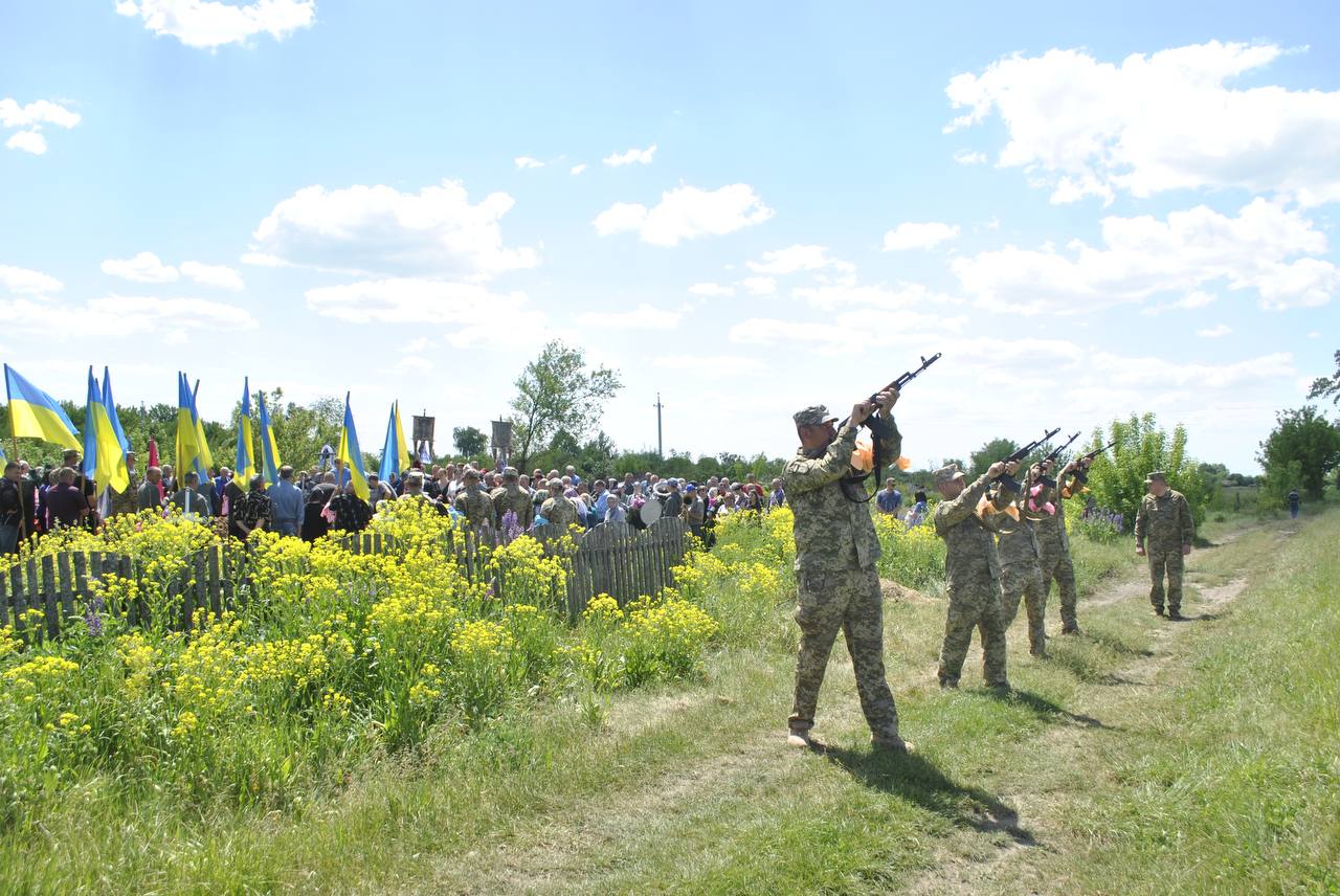 Прощання із Володимиром СЕМЕНЦОВИМ у Сосницькій громаді