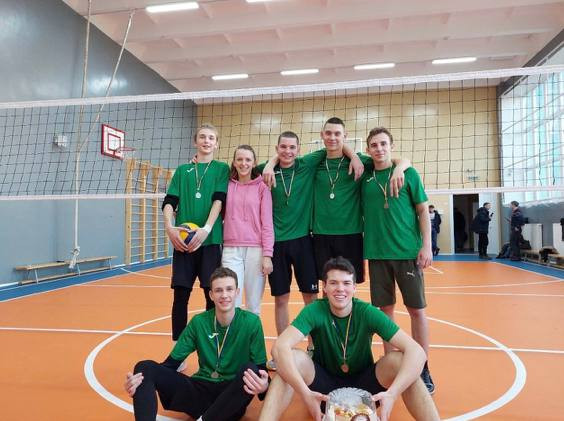 Учениця викраденого рашистами Анатолія Сірого зі Сновщини мріє про волейбольний турнір на його честь