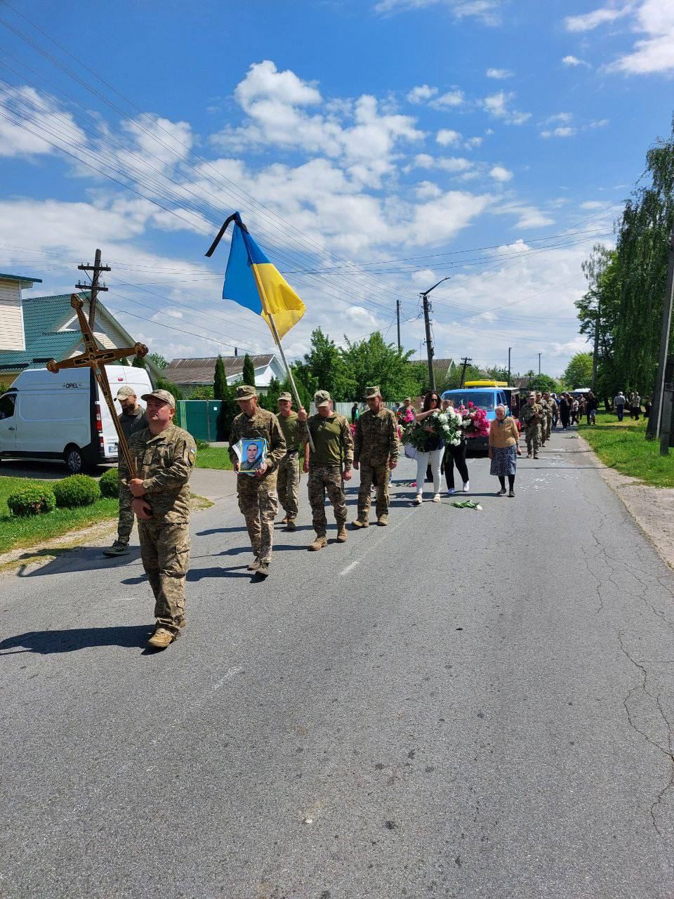 Стрілець-оператор стрілецької роти: на Чернігівщині поховали загиблого бійця
